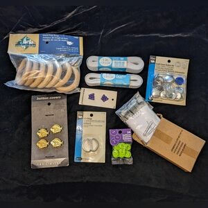 Sewing Bundle, 9 items, Hemming clips, Buttons, D-rings, Elastic, Pole rings
